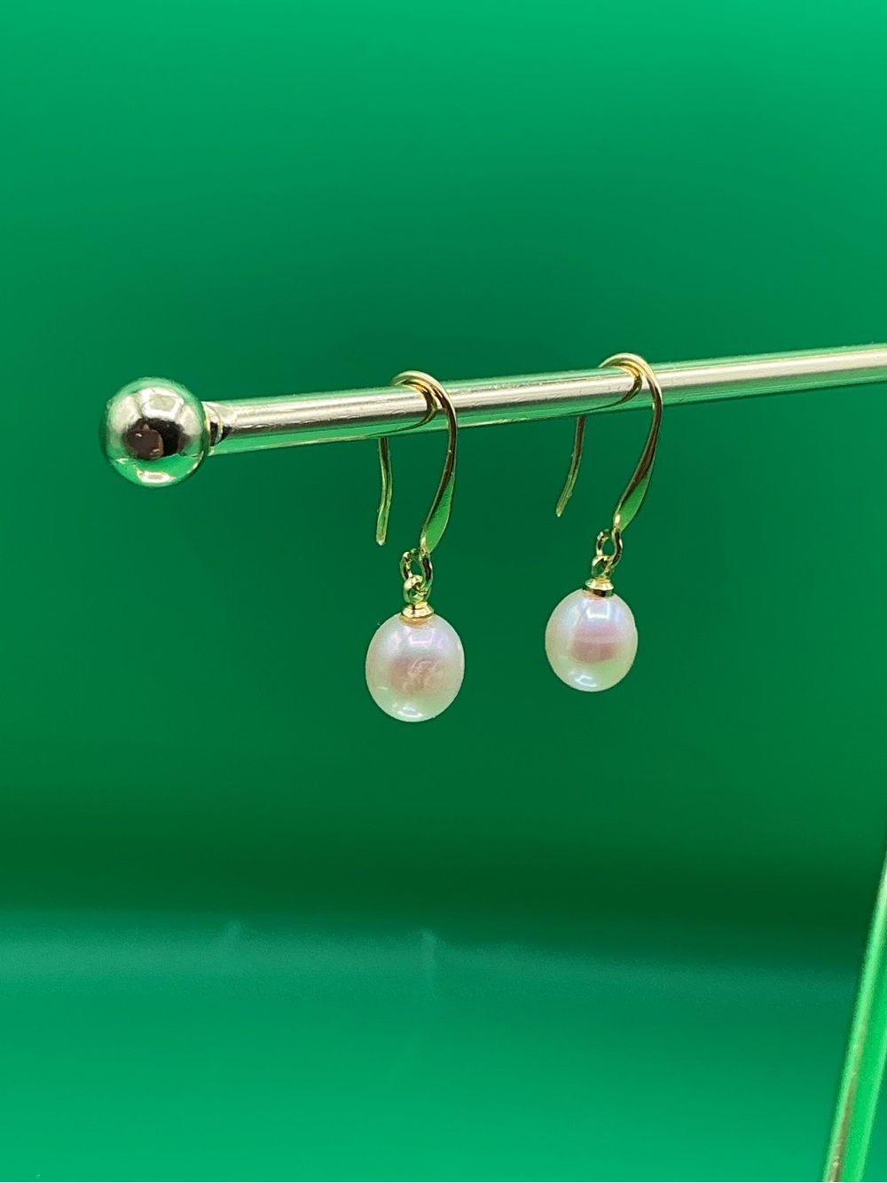 Gold Plated Pearl Drop Earrings - Classic Fresh Water Pearl - Picture 4 of 4